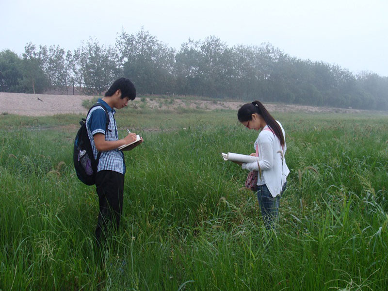 7��14�������u�r(n��ng)�I(y��)��W(xu��)������B(t��i)����(m��ng)֮�(du��)����(l��i)�����u�а�ɳ�ӝ�أ��ۖ|�Σ���(du��)ֲ��N�(l��i)���w���M(j��n)�ЬF(xi��n)��(ch��ng)�о���