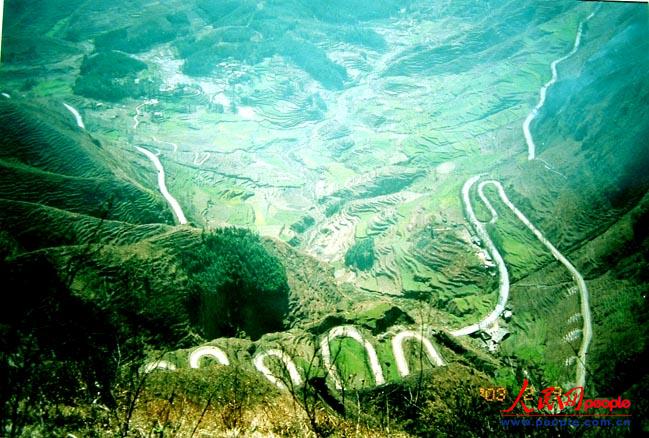 ��¡��24���ա�֮������ꐁ��֔zӰ��