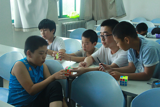 �Ї�ʯ�ʹ�W(xu��)���A�|������֮�������̈F(tu��n)��ɽ�|ʡ�S�u��(j��ng)��(j��)�_�l(f��)�^(q��)ᘌ�����(w��)���ˆT��Ů�����؃�ͯ�_չ�����ӣ����H�_�O(sh��)�Z��(sh��)���n�̽̌W(xu��)��߀�_չҕ�l�̌W(xu��)��ħ�g(sh��)��ħ�����L�����dȤ��n�̡� (2)