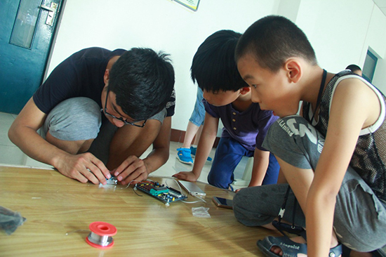 �Ї�ʯ�ʹ�W(xu��)���A�|������֮�������̈F��ɽ�|ʡ�S�u��(j��ng)���_�l(f��)�^(q��)ᘌ�����(w��)���ˆT��Ů�����؃�ͯ�_չ�����������H�_�O(sh��)�Z��(sh��)���n�̽̌W(xu��)��߀�_չҕ�l�̌W(xu��)��ħ�g(sh��)��ħ�����L�����dȤ��n���� (3)