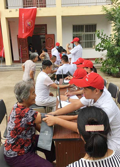 �ʝ��t(y��)�W(xu��)��(zhu��n)�ƌW(xu��)У���ഺ���� ��(��i)�M(m��n)���g����(��i)���t(y��)������(w��)		